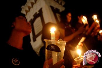 6.000 batang lilin untuk "Eart Hour" Pontianak