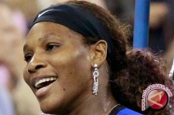 Federer Dan Serena Melaju Di AS Terbuka