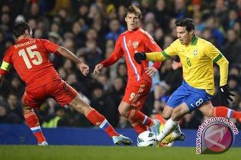 Freed selamatkan Brazil ketika imbang 1-1 lawan Rusia