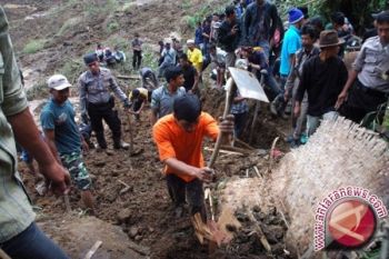  Korban Tewas Tertimbun Longsor Di Bogor Bertambah