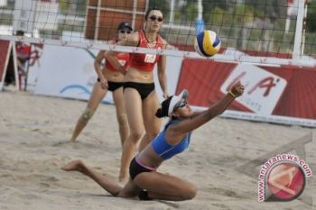  Indonesia loloskan tiga wakil  ke perempat-final voli pantai