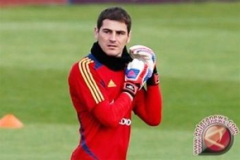 Casillas masih harus menunggu untuk kembali perkuat Real
