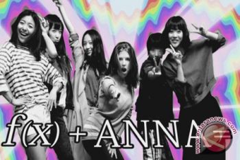Girlband f(x) berdansa bersama artis Hollywood