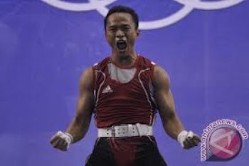 Lifter Triyanto Segera Jalani Operasi Lutut