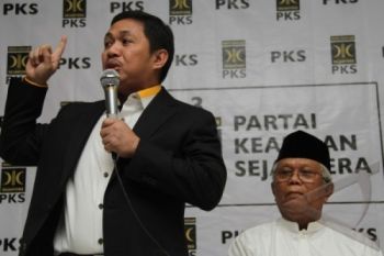 Anis Matta: Mesin Sudah Diperbaiki, PKS Siap Terbang 