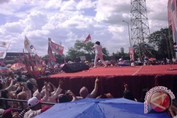 Radja hibur ribuan pendukung Cawako Mularis-Husni 