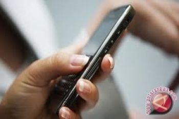 SMS Yang Terasa Salaman Langsung