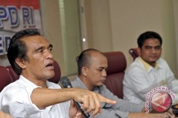 La Ode Ida Isyaratkan Bergabung Dengan PAN