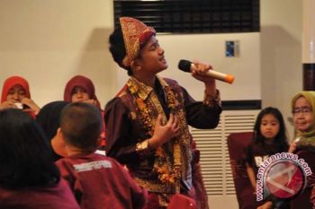 Bagas idola cilik mohon dukungan masyarakat Sumsel