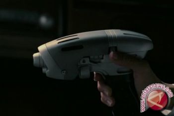  Pistol "Star Trek" laku 231.000 dolar