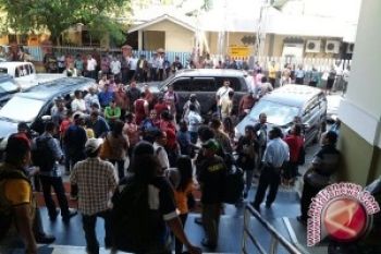 Warga Palu panik saat gempa kembali mengguncang