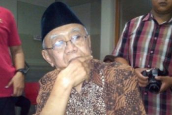 Gus Sholah: NU Masih &amp;quot;Kalah&amp;quot; dengan Muhammadiyah