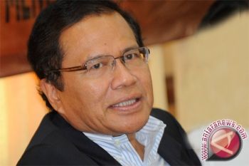 Pengamat: pemerintah tak perlu naikkan harga BBM 