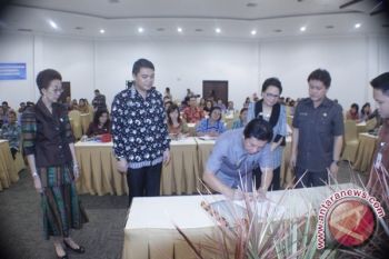 Bupati Minut: Mari ciptakan keluarga yang berkualitas