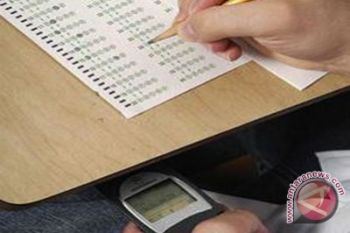 Siswa dan pengawas curang dikenai sanksi berat 