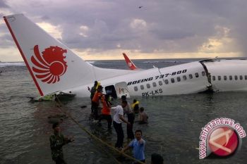  Sisa pesawat Lion Air JT904 belum dievakuasi