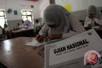 42 Sekolah di Sumbar Kekurangan Soal Ujian