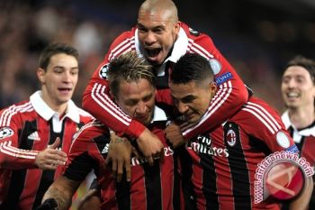 Cagliari Kalah Atas Milan 1-3