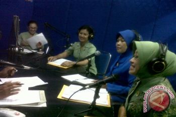 Istri Prajurit TNI Lampung Peduli Korban Kerusuhan