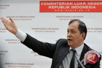 Kemlu: tidak ada korban WNI dalam gempa Iran