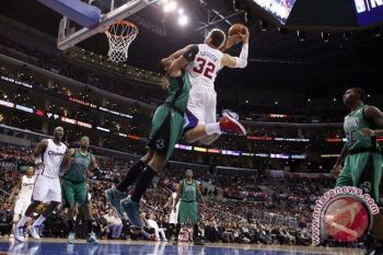 Hasil pertandingan dan klasemen NBA