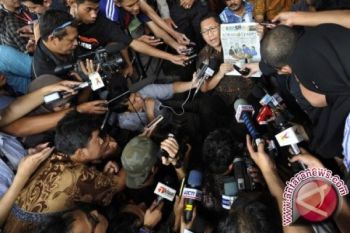  Polisi bubarkan massa Gusdurian Madura anti Anas Urbaningrum