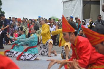 Tari Angkonan