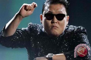 PSY ditumbangkan penyanyi lansia Korea