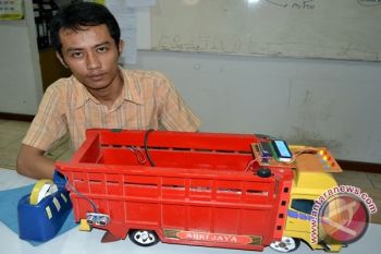 Mahasiswa IBI Darmajaya Ciptakan Pendeteksi Jarak Kendaraan