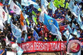  Peringati "May Day" 30 ribu buruh demo di Jakarta
