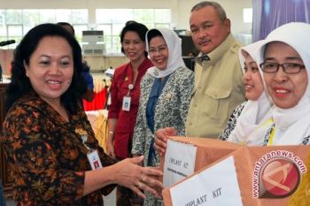 Bidan garda terdepan BKKBN Sumsel