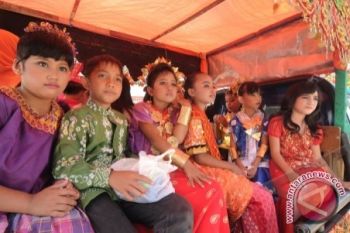 Pawai Dokar Meriahkan Maulud Nabi Di Palu 