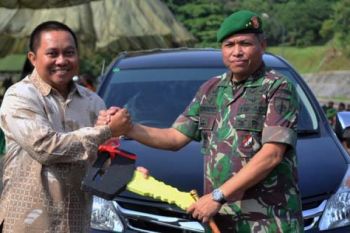 BANTUAN MOBIL