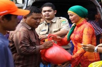 Kartini Berbagi/Foto Joko Sulistyo