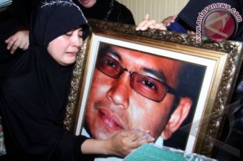 Wakil Menteri Agama Sebut Uje Ustadz Multitalenta