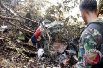 Evakuasi Bangkai Sukhoi Terkendala Beratnya Medan