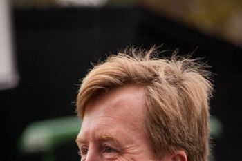 Meski Jadi Raja Belanda, Willem-Alexander Berhemat