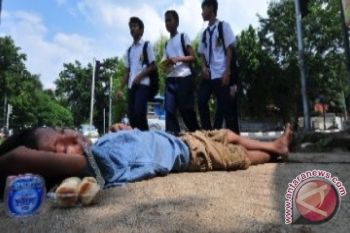 Dinsosnakertrans Selektif Bantu Pemulangan Orang Telantar 