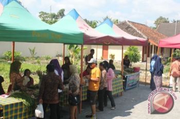 Dinas TPH Gunung Kidul selenggarakan Pasar Tani 