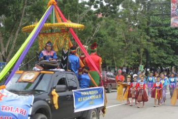 13 Paguyuban Meriahkan Kirab Budaya Di Kendari