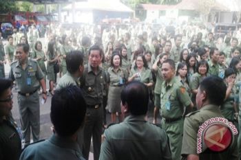 Wali Kota pimpin Apel Senin 
