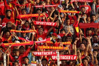 Semen Padang FC Masih Tunggu Marcel dan Nur Iskandar