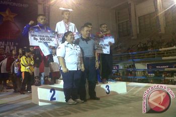 Sulut raih juara umum kejuaraan tinju Mangindaan 