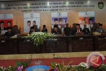 DPRD gelar rapat penyampaian visi dan misi calon gubernur 