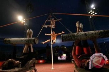 Aktor Sirkus Tenar Rusia Dibunuh