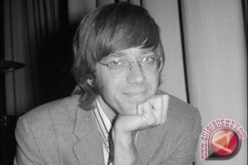Ray Manzarek, Keyboardist The Doors Wafat