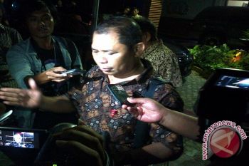 Polisi Olah TKP Penembakan Pimpinan BRI Palu 