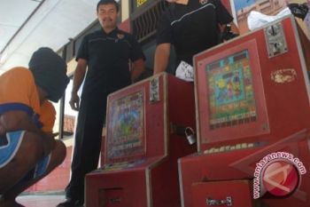 Polisi Gerebek Lokasi Judi