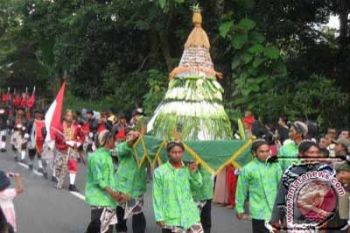 Upacara adat "Mbah Bregas" kembali digelar 