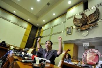 Ketua Komisi III Puji Densus 88